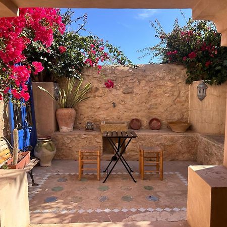 Casa Con Vistas Al Mar Y Patio De Buganvillas Aigues Zewnętrze zdjęcie